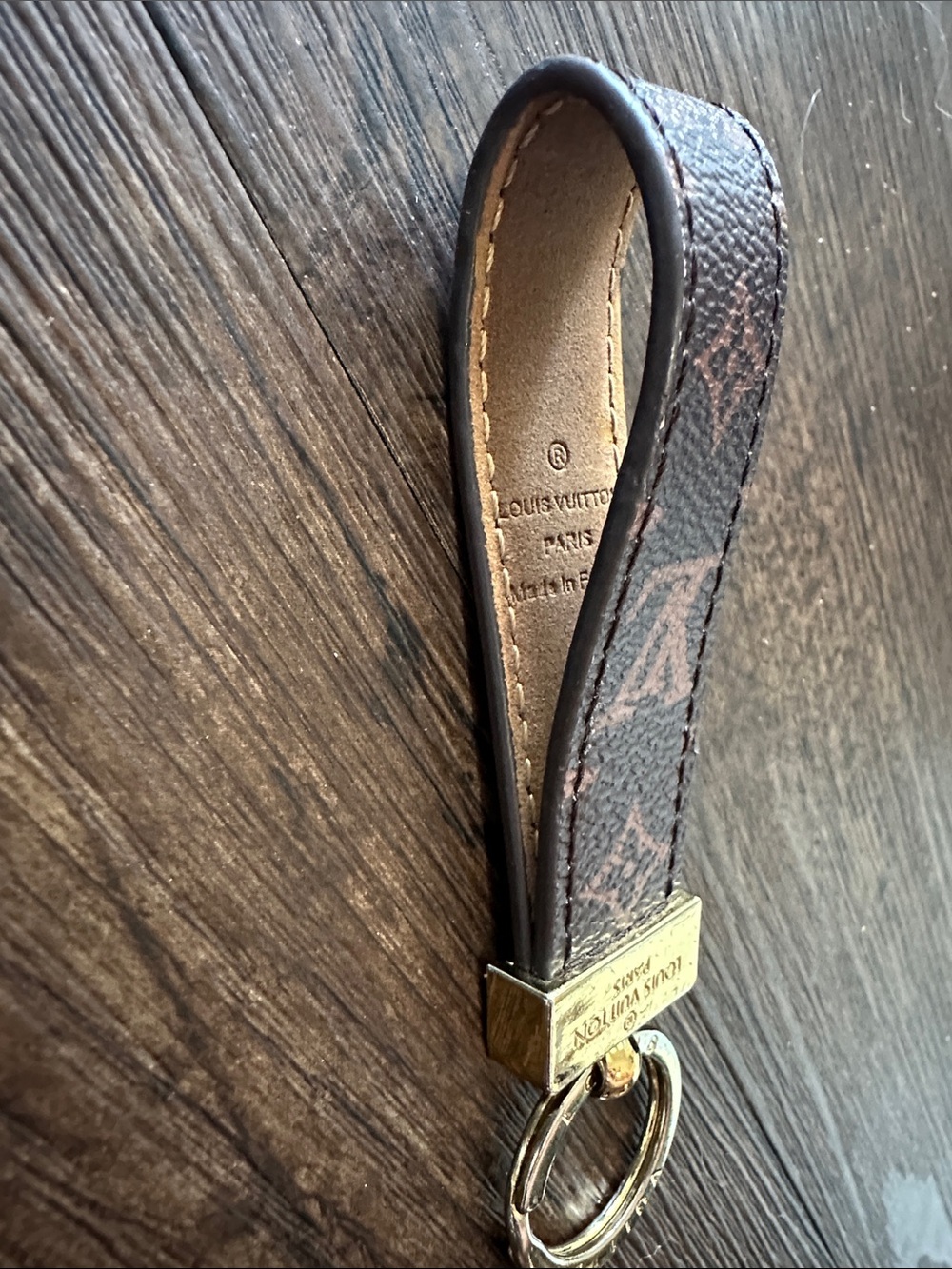 Monogram Key Holder - Picture 4 of 5